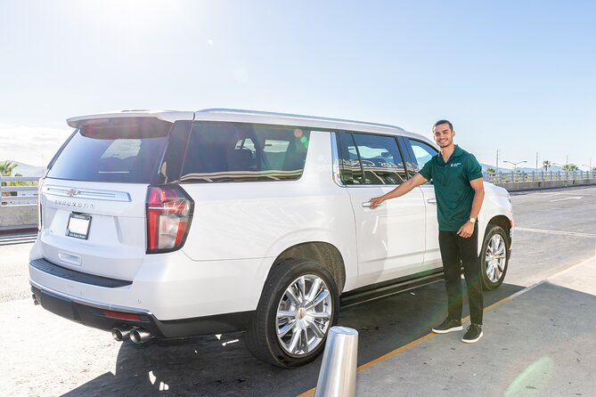 Private SUV Round-Trip from Airport to Cabo San Lucas Pacific - Families, Strollers, and the Right Vehicle Setup