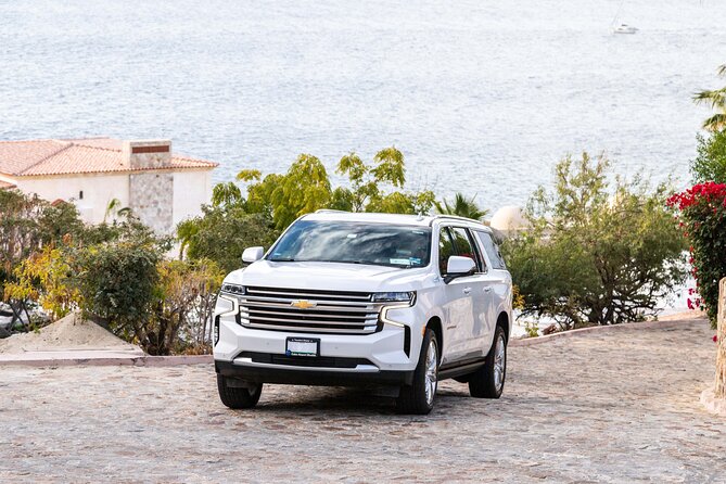 Private SUV RoundTrip from Airport to Hotels in San Jose del Cabo - What the driver adds to a basic transfer