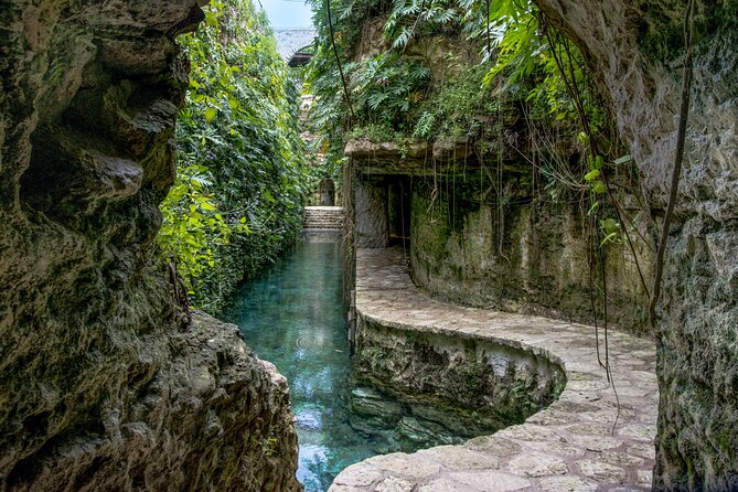 Private Tour Cenotes of Mucuyche & Santa Barbara in one day - Carlota and Azul at Hacienda Mucuyché