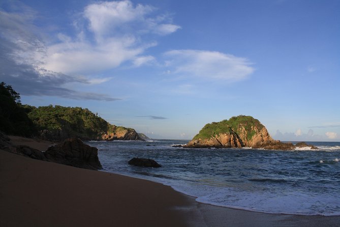 Private Tour Seven Bays, Huatulco HT - Drinks, Food, Gear, and Comfort