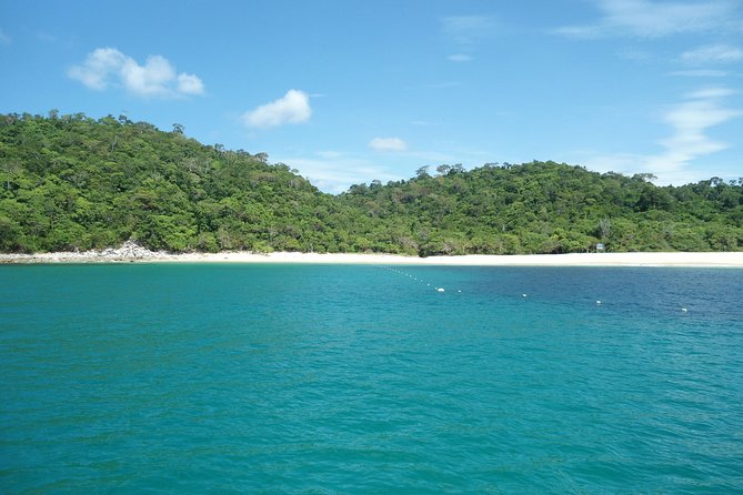 Private Tour Seven Bays, Huatulco HT - Cacaluta Bay and the Quiet Beach Stops