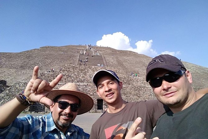 Private Tour: Teotihuacan and Guadalupe Shrine - Lunch, shopping, and the optional extras