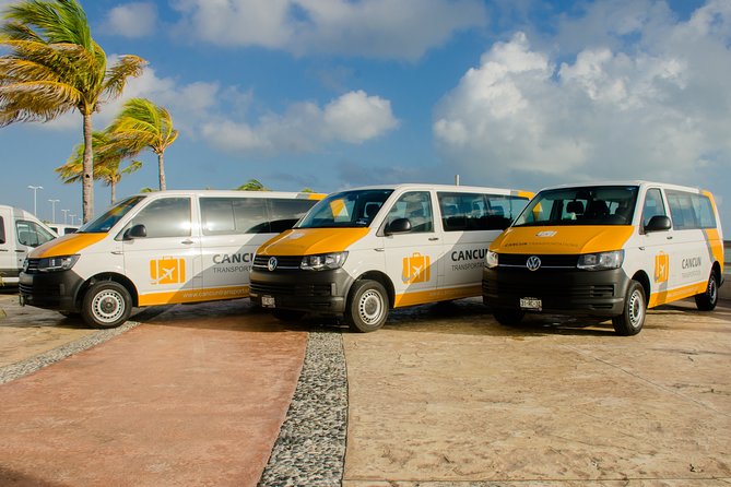Private Transfer from Cancun Airport to Boulevard Kukulcan - A private vehicle for families and groups