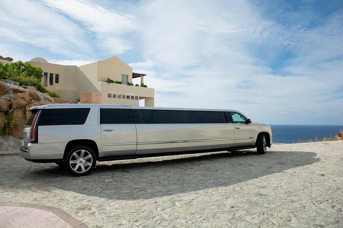 Private Transportation Cabo Airport Shuttle - What the private SUV means for your group