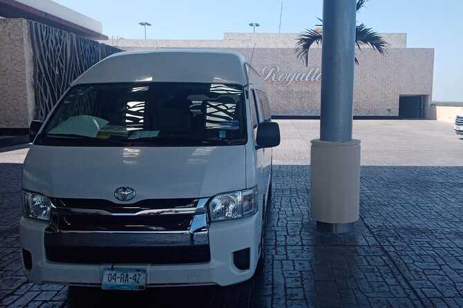 Private transportation from CUN Airport to Cancun Hotel Zone - Flight delays and late-night arrivals