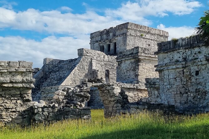 Private Tulum Experience & Cenote - Walking through Tulum with a personal guide