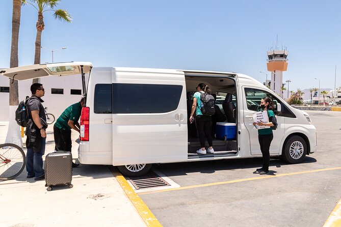 Private VAN Round-Trip from Airport to Cabo San Lucas Pacific - What the service does well