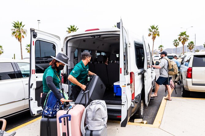 Private VAN Round-Trip from Airport to Hotel in San José del Cabo - Vehicle comfort and family details