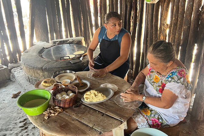 Private VW Beetle Tour to Chichen Itza, Cenote & Valladolid - Lunch that follows your taste and budget