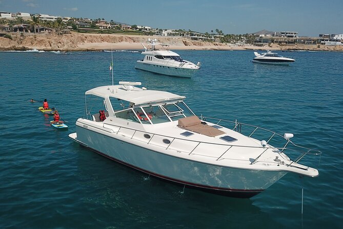 Private Yacht Cruise 4 Hour- Snorkeling & Paddle Boarding - A private half-day on Cabo’s Pacific water