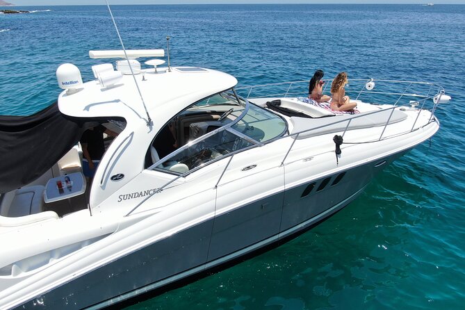 Private Yacht Sea Ray all-inclusive charter in Cabo - The Pacific coast and the chance to see whales