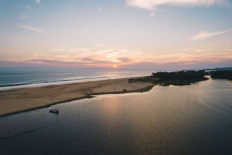Puerto Escondido: Bioluminescence Night Spectacle - Why Manialtepec Lagoon glows at night