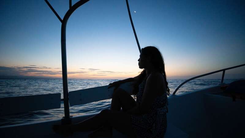 Puerto Escondido: Boat Tour among Dolphins and Turtles - Why the early boat ride works so well
