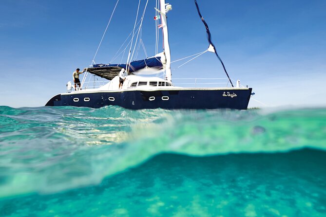 Puerto Morelos Catamaran Reef Sail and Snorkel - Sailing toward the protected reef