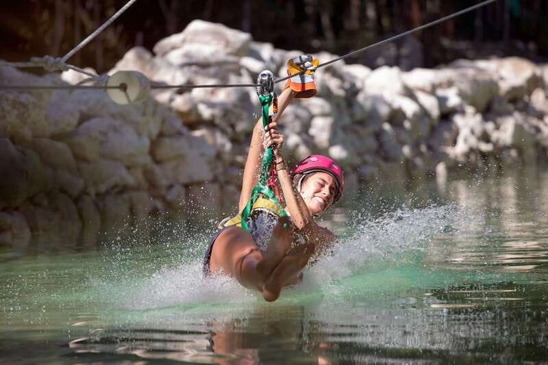 Puerto Morelos: Selvatica Jungle Zip Line Tour - Lunch is part of the $55 package