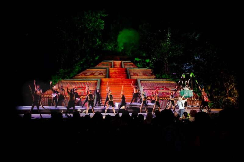 Puerto Vallarta Rhythms of the night, Show & Buffet dinner - Key points to know before you book