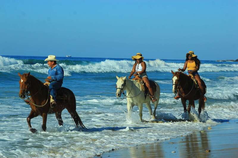 Punta de Mita/Sayulita: Horseback Riding Tour - Riding through Higuera Blanca