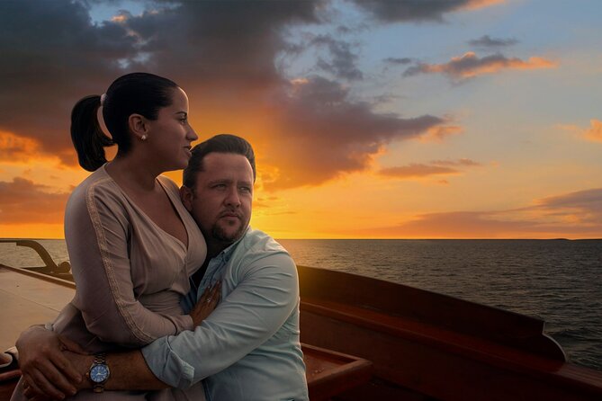 Romantic Sunset Dinner Cruising Experience - Drinks, open bar, and a useful caution
