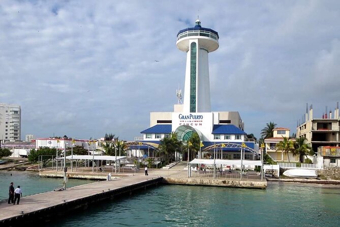 Round Ferry Transfer from Tortugas to Isla Mujeres - Arriving at Isla Mujeres