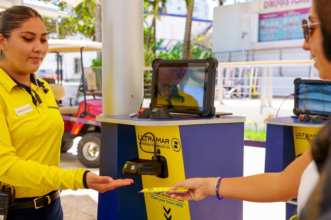 Round Trip Ferry to Isla Mujeres from Cancun - Ticket problems and how to avoid them