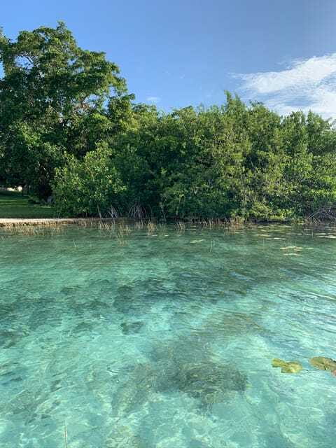 Sailboat tour in the seven colors lagoon of Bacalar - Swimming at Pirate’s Channel