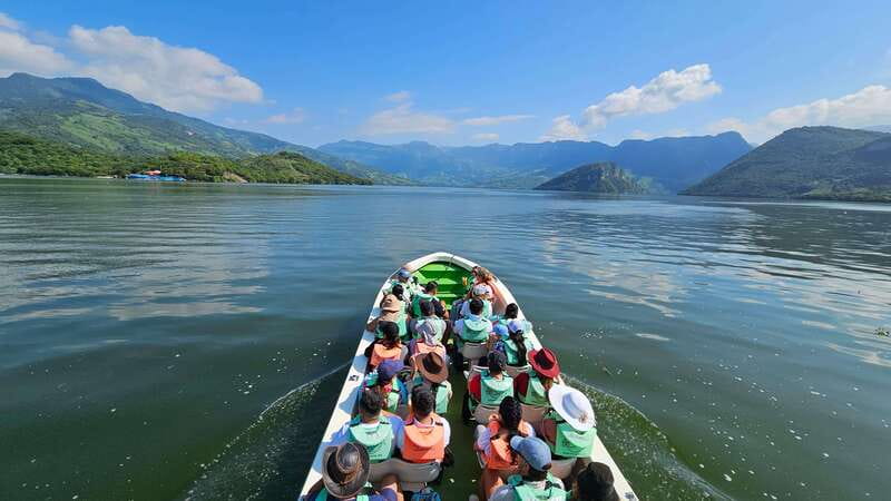 San Cristobal: Sumidero Canyon, Chiapa de Corzo, & Miradores - Key points at a glance