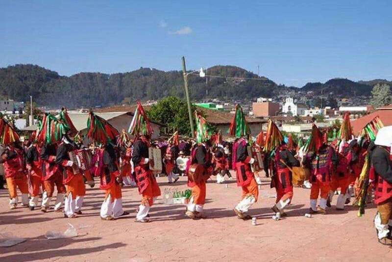 San Cristobal: Zinacantan and San Juan Chamula Tour - The morning pickup and ride from San Cristobal
