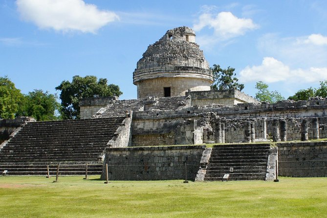 Semi-Private Chichen Itza, Cenote Ik Kil and Valladolid Tour - Valladolid in 30 minutes