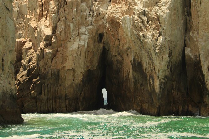 Shared Tour to the Arch of Cabo San Lucas - What this short Cabo cruise actually covers