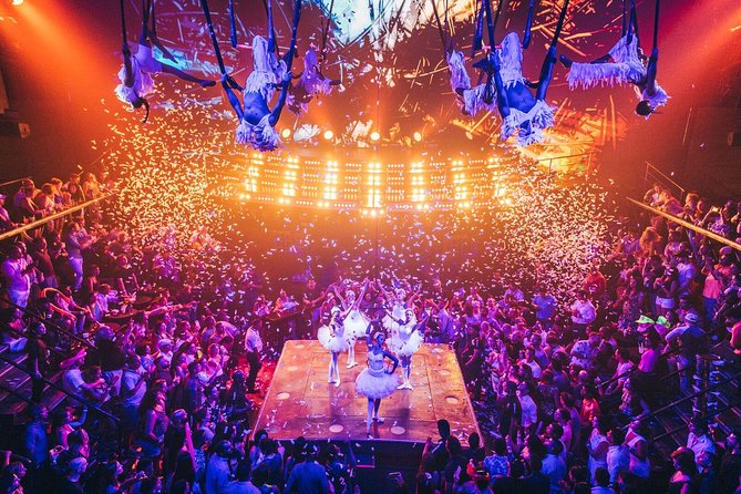 Skip the line: Cancun Coco Bongo Gold Member Entrance Ticket - The 8:30pm arrival and the first line