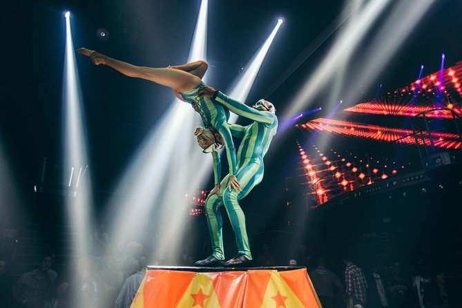 Skip the line: Cancun Coco Bongo Gold Member Entrance Ticket - The show, music, and acrobatics