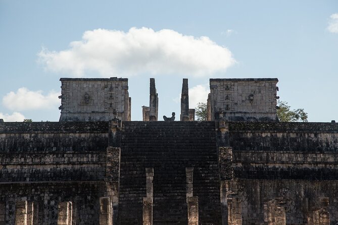 Skip the Line Chichen Itza Private Tour, Sacred Cenote & Lunch - Valladolid and a real Yucatecan lunch