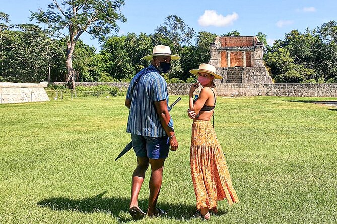 Skip the Line Chichen Itza Private Tour, Sacred Cenote & Lunch - Guides who shape the day