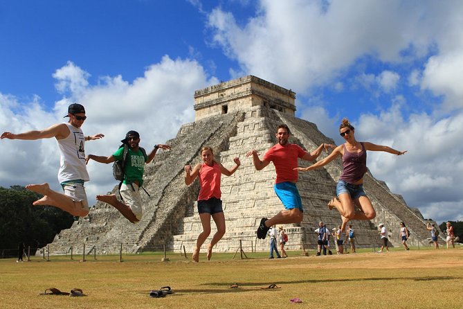 Skip the Line Chichen Itza Private Tour, Sacred Cenote & Lunch - Chichen Itza before the crowds
