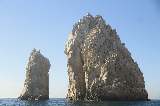 Snorkel and arch tour in los cabos - Why the Small Boat Format Helps