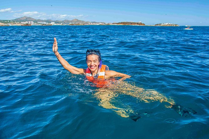 Snorkeling tour in Cabo San Lucas - Kayaks and paddle boards add variety