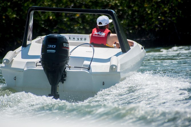 Speedboat and snorkel tour: Single Passenger Boat - Getting to the marina and preparing for the morning
