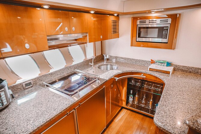 Steel Aweigh 65ft Sea Ray Yacht Rental - What a full-day charter adds