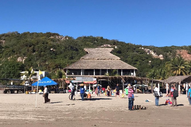 Stone Island Beach Getaway - Arriving at the Stone Island beach club