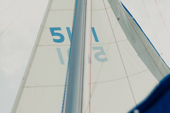 Sunset Sailing Tour in Bacalar with Outdoor Bar and Lunch - The sunset sail back to Bacalar