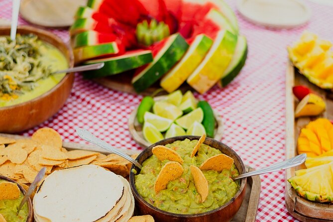 Sunset Sailing Tour in Bacalar with Outdoor Bar and Lunch - First stop at Canal de los Piratas