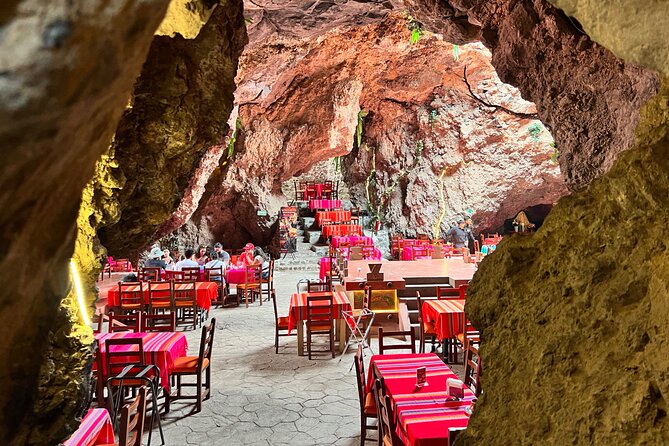 Teotihuacán 3 Pyramids Tour with Cave Breakfast + Transportation - Who should book this Teotihuacán outing?