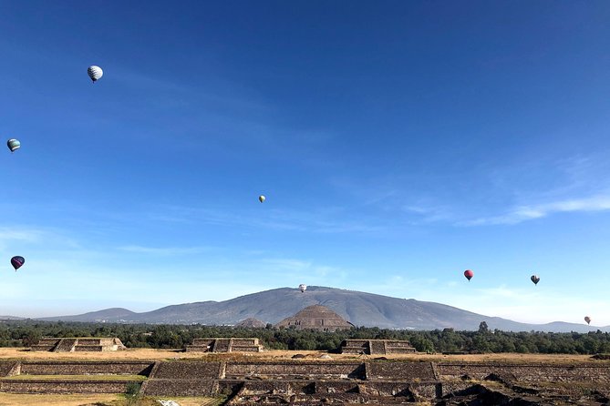 Teotihuacan Early Morning Tour: Avoid Crowds, & Expert Guide - The pyramids, steps, and physical effort