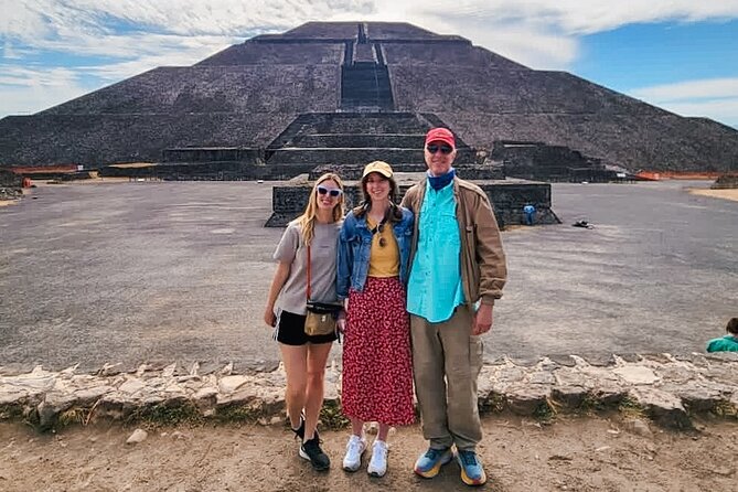 Teotihuacan Private Tour from Mexico City - Walking the Avenue of the Dead and the Pyramid of the Moon