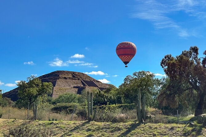 Teotihuacan without obligatory stops. No shops or restaurants. - A direct route to Teotihuacan