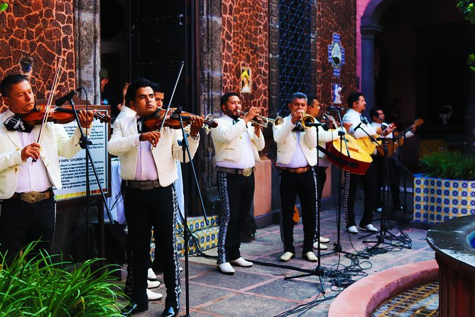 Tequila Express - Quinta Sauza turns the tour into a fiesta