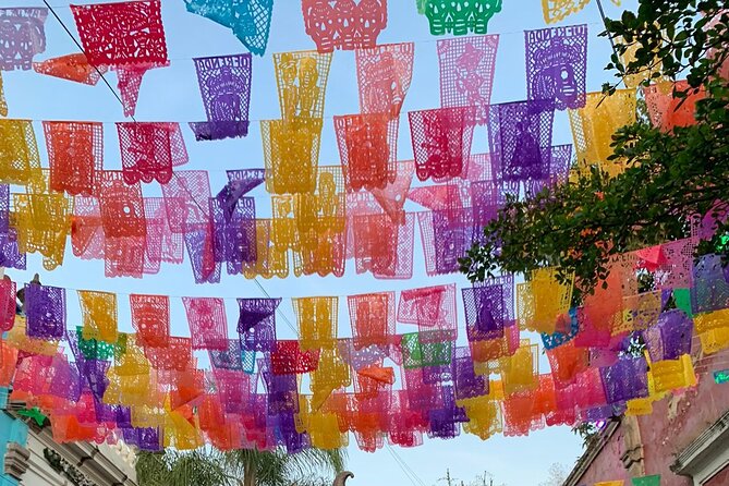 Tequila Premium Tour Destination Agave - Cantaritos El Güero finishes with music and a giant drink