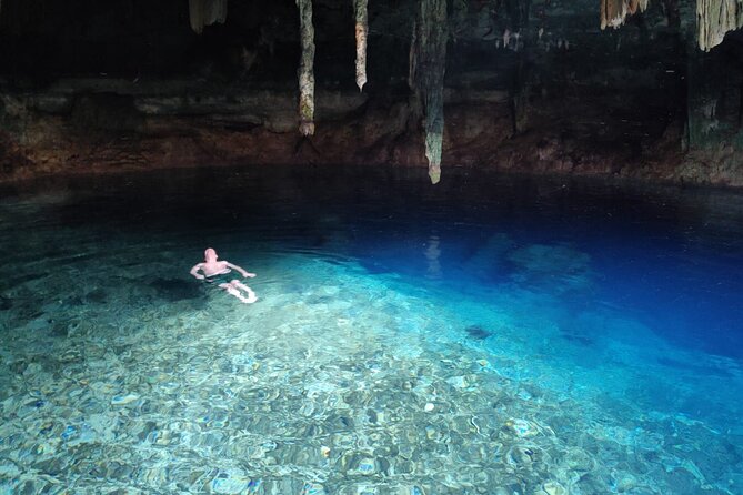 The secrets of Uxmal, Cenote and home made food - The vehicle, group size, and pickup