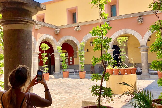 Tlaquepaque and Tonala Private Full-Day Tour - Timing, walking, and weather advice