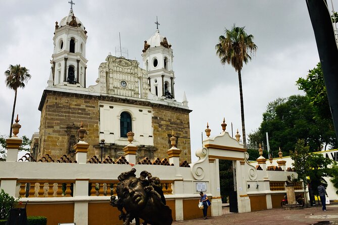 Tlaquepaque and Tonala Private Full-Day Tour - Who gets the most from this tour